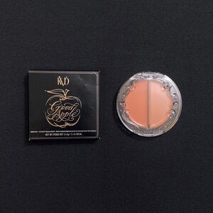 KVD BEAUTY Good Apple Bronzer Balm Duo — Light 200 — Bronze, Sculpt